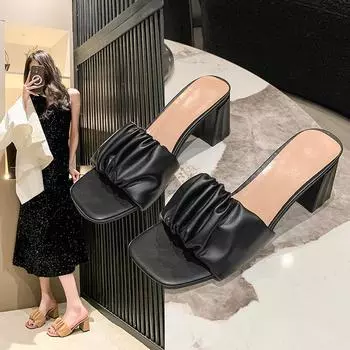 2024 spring and summer new Internet celebrity simple square head pleated large size sandals women s thick heel high heel slippers 35 чёрный