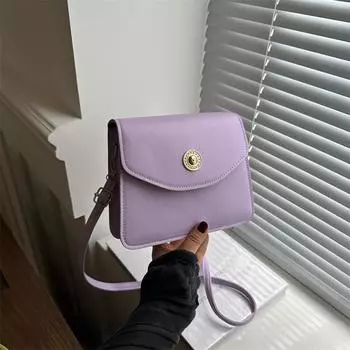 2024 сумка женская весенняя новая простая темпераментная ретро сумка через плечо женская иностранная текстура косой пролет портативная маленькая квадратная сумка прилив чёрный