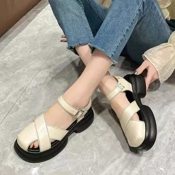 2024 Summer fashion New Baotou Thick Bottom Sandals for Actress Elegant Fashion Fairy Style One Button Casual Sandals 35