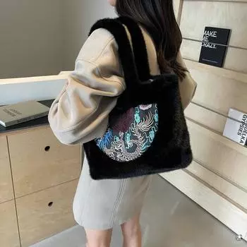 2024 summer new simple fashion handbag simple fashion shoulder bag simple fashion commuter tote bag чёрный