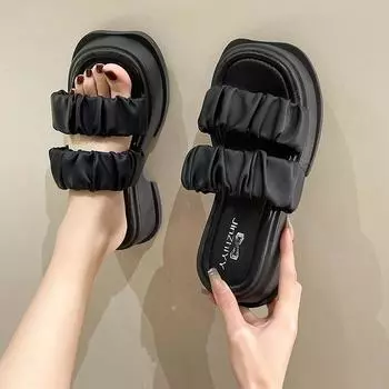 2024 summer wear fashion slippers fairy wind fold comfortable beach shoes small fragrant wind one word drag tide 35 чёрный