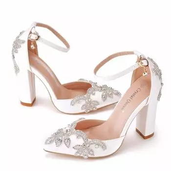 2024 Thick Heel Pointed Toe Shoes Large Size Thick Heel Sandals Women Rhinestone Wedding Shoes Women White Wedding Shoes Drill 34