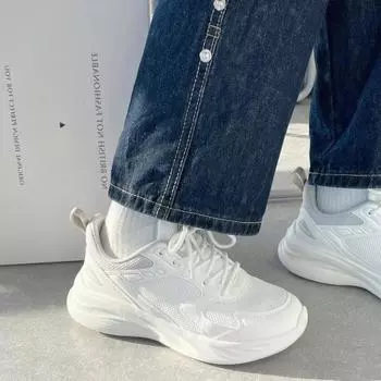 2024 Уличная обувь Женская сетчатая женская вулканизированная обувь Дышащие женские кроссовки с круглым носком на шнуровке на низком каблуке Женская повседневная обувь 35 белый