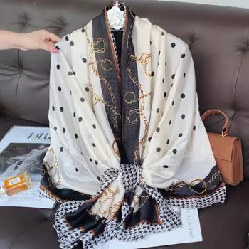 2024 Весна Пылезащитный Принт Шали Зимние Этнический Стиль Атласные Шарфы Модные Солнцезащитные Пляжные Полотенца Популярная Большая Бандана 180X90CM