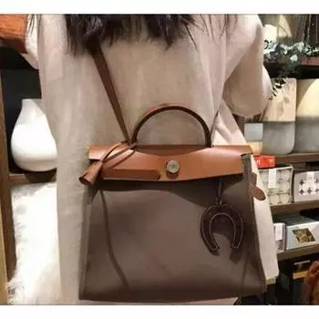 2024 Высококачественная сумка через плечо из натуральной кожи и холста с контрастной строчкой 31CM коричневый