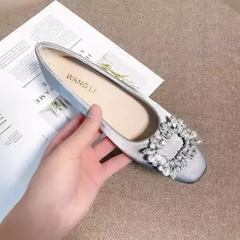 2024 весенне-осенняя новая модная женская обувь на плоской подошве с квадратными пуговицами и стразами, универсальные шелковые свадебные туфли для подружек невесты 34 бордовый