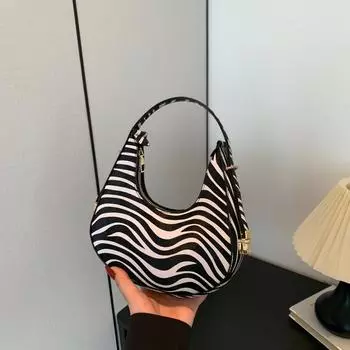 2024 весна корейская версия персонализированной сумки через плечо простая тенденция простая сумка-полумесяц тренд новая женская сумка зебра печати