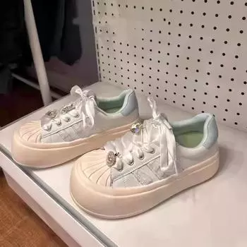 2024 весна-лето новые универсальные кружевные грязеотталкивающие симпатичные супер мягкие толстые подошвы милые туфли на низком каблуке для девочек с изголовьем для женщин 35