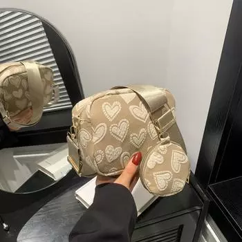 2024 весна новая интернет знаменитость большая вместительная повседневная сумка-подушка нежная мода простая персиковая сердечная холщовая сумка женская сумка чёрный