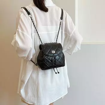 2024 весна новый иностранный стиль одно плечо косой рюкзак корейская версия повседневный маленький ароматный ветер ромбовидная цепь портативный рюкзак чёрный