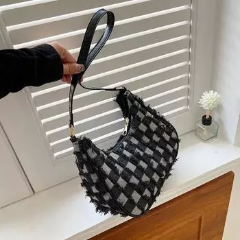 2024 весна новый иностранный стиль одно плечо сумка подмышкой красивая одно плечо маленькая сумка простая контрастного цвета повседневная сумка в форме полумесяца прилив чёрный