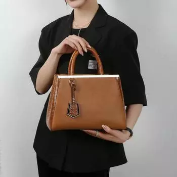 2024 весна новый модный комплект из трех предметов для матери и ребенка сумка через плечо женская сумка с текстурой красный