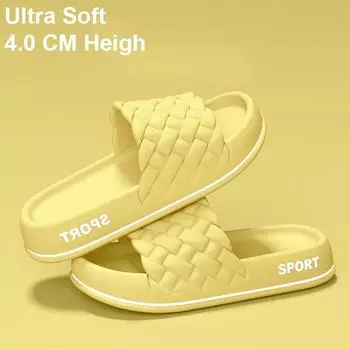 2024 женские шлепанцы на толстой подошве, летние пляжные шлепанцы для ванной комнаты, нескользящие мягкие сандалии, модная женская обувь с облаками 34-35 чёрный