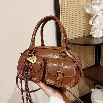 2024 Женская ретро кожаная маленькая квадратная сумка-мессенджер через плечо without pendant коричневый