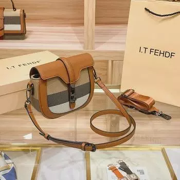 2024 Женская сумка-седло из натуральной кожи в клетку - Высококачественная сумка-мессенджер на одно плечо Niche для осени/зимы