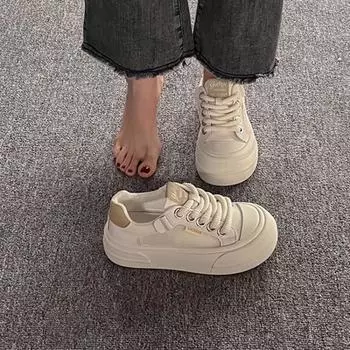 2024 женские кроссовки дышащие студенческие повседневные туфли спортивные для девочек плоские сетчатые белые туфли для женщин на платформе вулканизированные туфли 35 красный