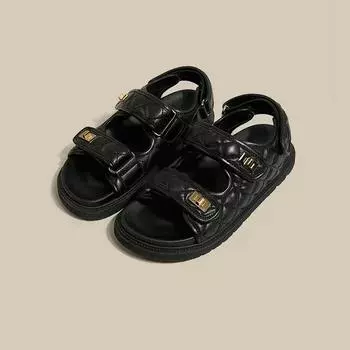 2024 Женские сандалии Мягкие босоножки Летние сандалии на платформе Элегантная обувь для женщин Роскошные сандалии Женские дизайнеры 35 бежевый