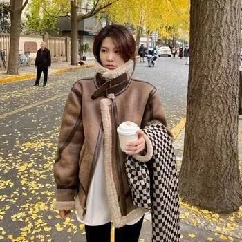 2024 зима новая куртка из искусственной овечьей шерсти и искусственной оленьей кожи с мехом женская утолщенная меховая интегрированная куртка из локомотива из кожи S коричневый