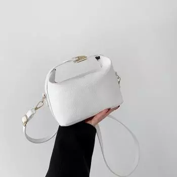 2024 зима новая мода корейская версия сумки повседневная персонализированная маленькая квадратная сумка простая сумка через плечо персонализированная сумка-мессенджер чёрный