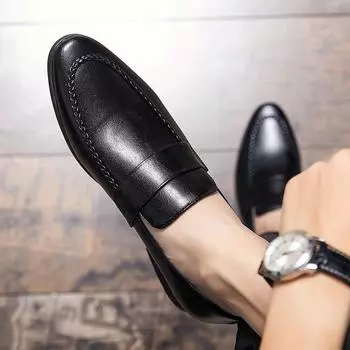2024Men s Leather Shoes Spring New Casual Shoes Soft Leather Soft Bottom Light Lazy Shoes Breathable Pointed Small Leather Shoes 38 чёрный
