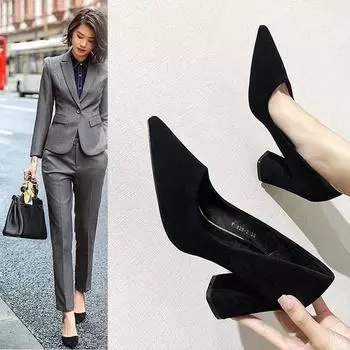 2025 autumn and winter new black high heels women s thick heel pointed middle heel professional work shoes Korean version single shoes shallow mouth 34