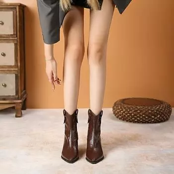 2025 autumn and winter new pointed V-mouth retro western cowboy boots thick heel Martin boots women s short boots thin boots 34 коричневый
