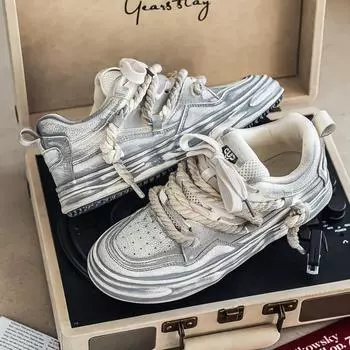 2025 autumn new old dissolving shoes men s thick soles increase height sports leisure dirty board shoes men s shoes trendy shoes 39