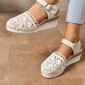 2025 Босоножки на танкетке для женщин, летние новые стильные женские тапочки, обувь на толстой подошве, дизайнерская обувь на высоком каблуке для отдыха на природе, пляжная обувь для женщин 36 покинуть белый