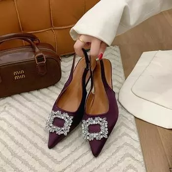 2025 Designer Summer Women s Sandals Pointed Light Nude Pink Rhinestone Low Heel Street-style Women s Heels Sandalias Mujer 35 бежевый