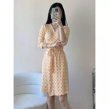 2025 Fashion Big Brand Yellow V-neck D * F Slim Dress Dress High Waist Wrap Skirt Silm Seaside Beach Vacation Skirt Model same style (yellow plaid skirt) XL