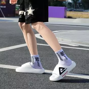 2025 fashion slippers men s winter indoor home sports outdoor wear platform trend cool slippers shoes 40-41 белый