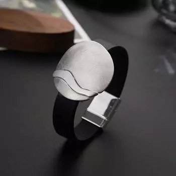 2025 Four Seasons браслет кулон ретро аксессуар длинный этнический стиль лист простые аксессуары кулон 8 чёрный