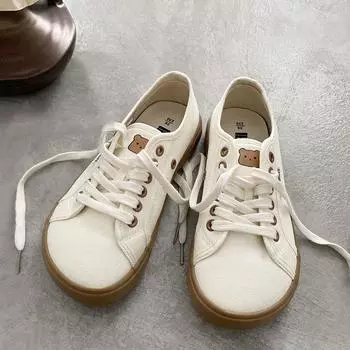 2025 Girls white Light brown SneakersDesigner Canvas Shoes Women Low Top Sneakers Wide Toe Lace Up Trainers Shoes Comfortable 35