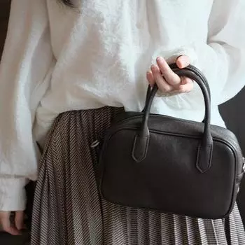 2025 Ladies Retro Vegetable-Tanned Leather Handbag - Small Square Casual Shoulder Messenger Bag