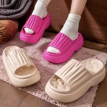 2025 Летние модные тапочки с толстой подошвой, женские удобные плиссированные шлепанцы на платформе, женские однотонные нескользящие сандалии из ЭВА на высоком каблуке 38-39 белый