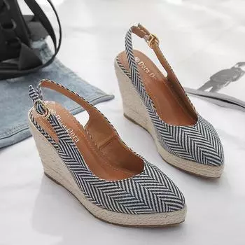 2025 Летняя обувь Женские босоножки на высоком каблуке на танкетке 10 см с острым носком Брендовые женские туфли для вечеринок Размер плюс 42 34 красный