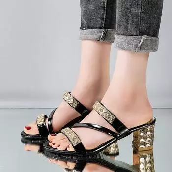 2025 лето новые стразы толстый каблук открытый носок одно слово перетащить корейская версия крутые тапочки средний каблук рыбий рот женская обувь импортная торговля 34 чёрный