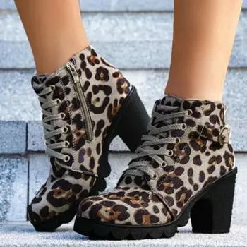 2025 Модная женская обувь Женские ботинки на молнии Зимние ботинки с круглым носком Разноцветные леопардовые принты Короткие бочонки на высоком каблуке Голые ботинки 35 синий