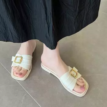 2025 Модные тапочки для женщин Летняя верхняя одежда Нескользящие пляжные новые стильные квадратные пряжки на плоской подошве Повседневные сандалии 36-37 чёрный