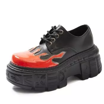 2025 Модные женские туфли на шнуровке с круглым носком на плоской подошве для женщин, толстые неглубокие разноцветные мокасины на платформе, повседневная обувь в стиле панк 36 чёрный