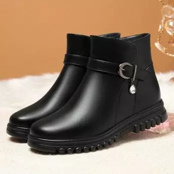 2025 Модные зимние ботинки для женщин из натуральной кожи, толстые плюшевые теплые ботильоны для мам, повседневные туфли на танкетке, женские мягкие ботильоны на плоской подошве 35 чёрный