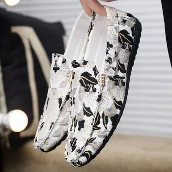 2025 Мужская обувь Дышащие туфли-бобы Мужской тренд Обувь из ткани Старого Пекина для вождения и повседневной носки Ленивые 39