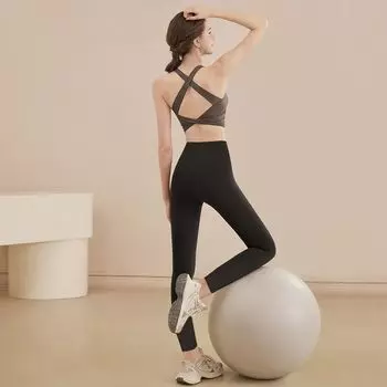 2025 New Arrival Cross Beauty Back Exercise Bra Workout Yoga Vest Professional Pilates Bra Set Brown bra + black pants regular] L