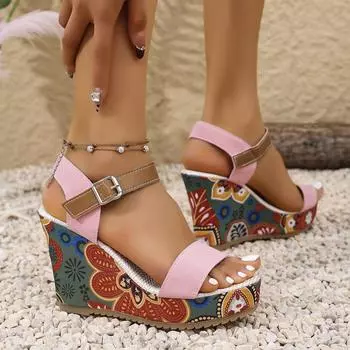 2025 new European and American fashion printed round head one-word buckle women s casual large size wedge sandals 35 зелёный