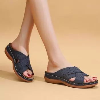 2025 new fashionable cool slippers outer wear fish mouth hollow foreign trade large size cross slippers thick bottom slope heel sandals women 35 жёлтый