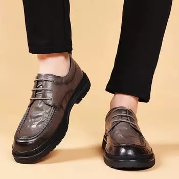 2025 new first-layer cowhide business dress leather shoes men s big head fashion trend retro men s shoes 38