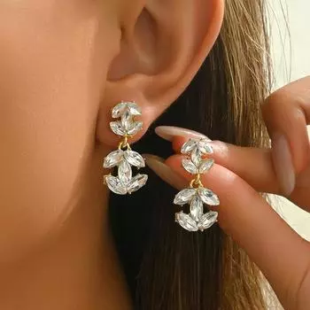 2025 new geometric women s earrings, personalized inlaid crystal design light luxury stud earrings versatile niche earrings women