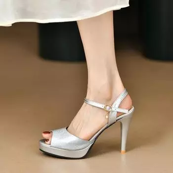 2025 new sandals women s one-word buckle with buckle temperament fish mouth shoes waterproof table fairy style high heels 35 серебряный