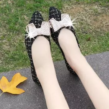 2025 new single shoes women s fashion plaid cloth surface metal buckle women s single pointed head shallow mouth flat heel sponge pad women s 35 белый