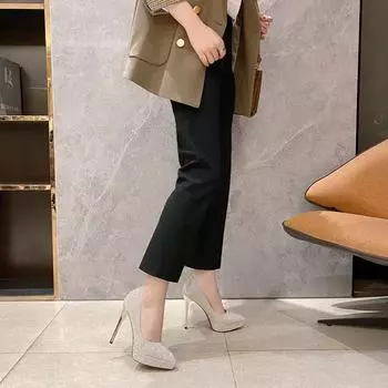 2025 new spring and summer Internet celebrities high heels women s thin heels pointed crystal temperament single shoes wedding shoes French br 34